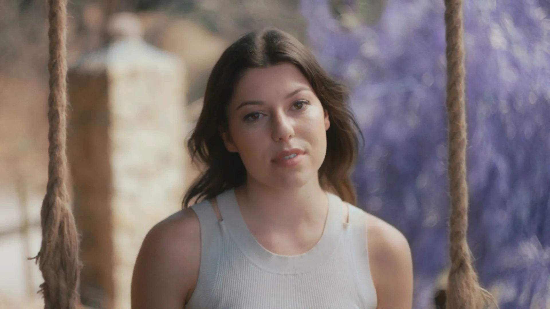 ellie d. — Can't Walk Away — still